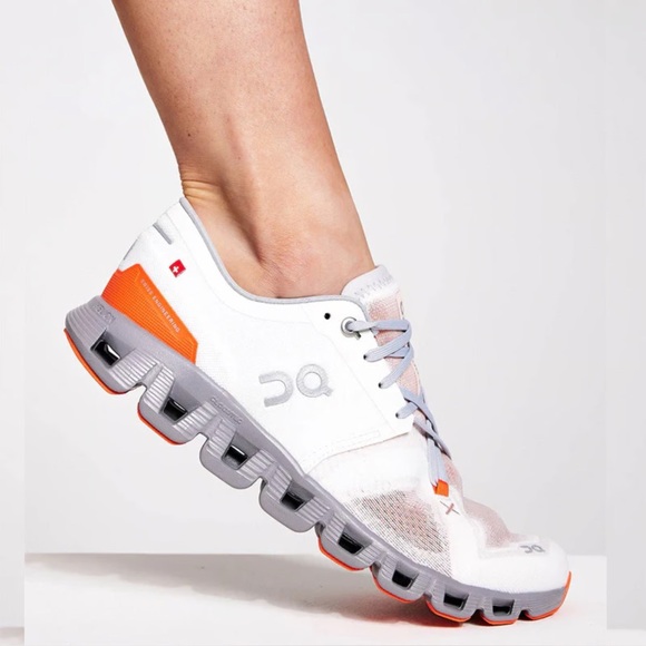 On Running Wmns Cloud X 3 'Ivory Alloy' Sz. 9.5 - Picture 3 of 10